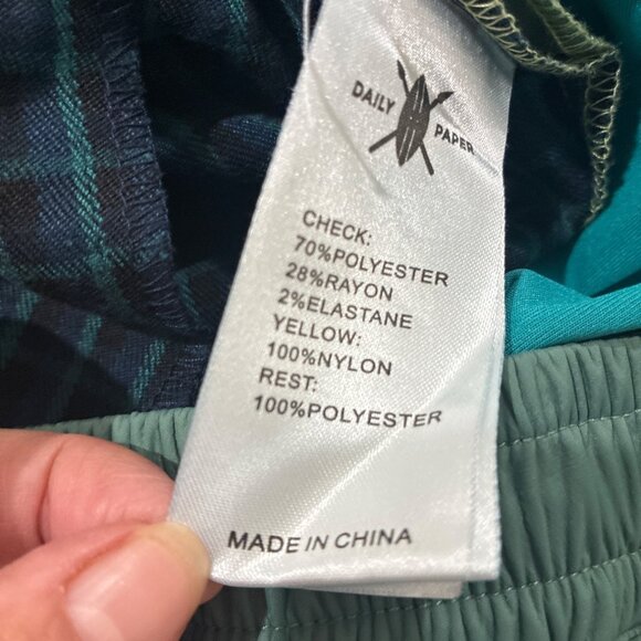 Daily Paper Mens Pants Daily Paper Technical Fuka Track Pants size Medium jogger - Picture 9 of 10